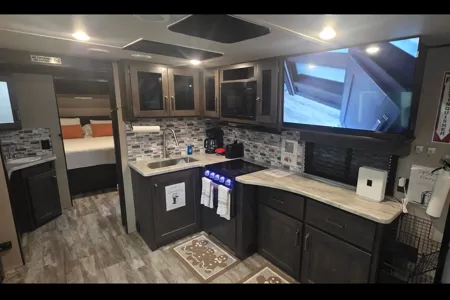 Cysneiros Grand Design Transcend  Xplor series M-265BH Travel Trailer