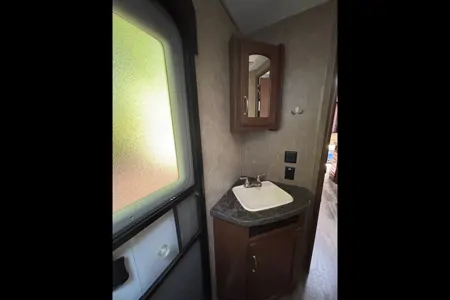 Beaudin’s Jayco Whitehawk Travel Trailer