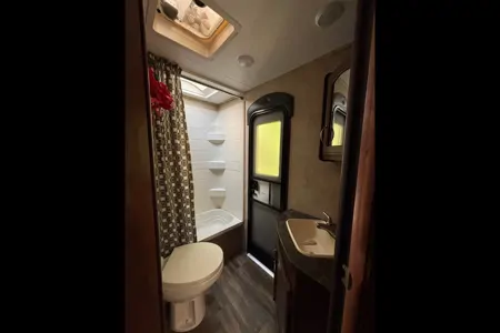 Beaudin’s Jayco Whitehawk Travel Trailer