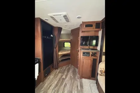 Beaudin’s Jayco Whitehawk Travel Trailer