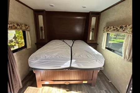 Beaudin’s Jayco Whitehawk Travel Trailer