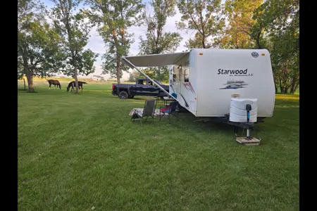Colin's Mckenzie 28SKS TT Travel Trailer