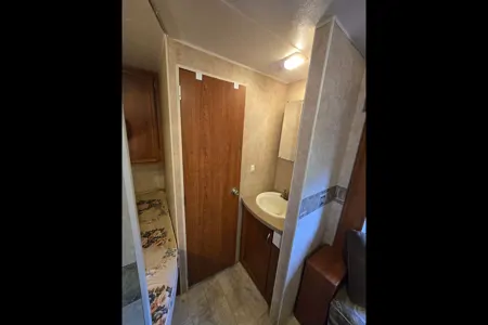 Colin's Mckenzie 28SKS TT Travel Trailer