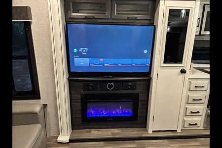 Ultimate luxury family camper !Jayco Eagle 321RSTS Fifth Wheel