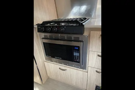 Don's Airstream Flying Cloud 25 FTB