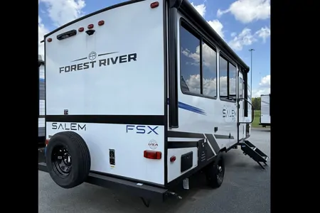 Stanley's Forest River Platinum Salem FSX Travel Trailer
