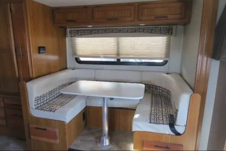 Mercedes Sprinter, Jayco Melbourne