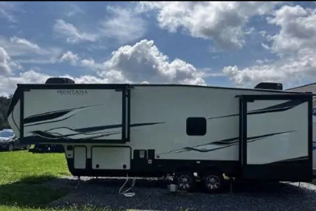 Keystone Montana High County 281CK Fifth Wheel