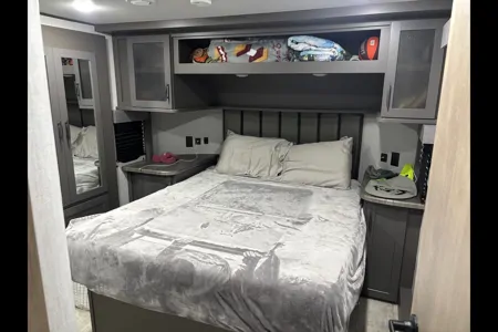 Grand Design Momentum Toy Hauler