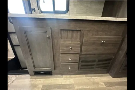 2025 Jayco Redhawk 22CF sleeps 6