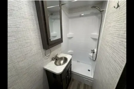 2025 Jayco Redhawk 22CF sleeps 6