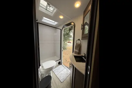 2026 Wildcat, Bunkhouse, Sleeps 8-10, Pet Friendly, (Delivery Only)