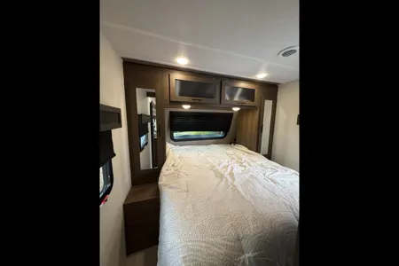 2026 Wildcat, Bunkhouse, Sleeps 8-10, Pet Friendly, (Delivery Only)