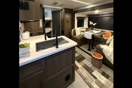 2026 Wildcat, Bunkhouse, Sleeps 8, $500 Deposit, Bed Linens included