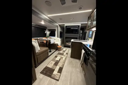 2026 Wildcat, Bunkhouse, Sleeps 8, $500 Deposit, Bed Linens included