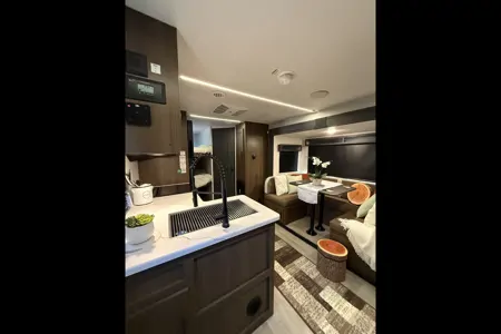 2026 Wildcat, Bunkhouse, Sleeps 8, $500 Deposit, Bed Linens included