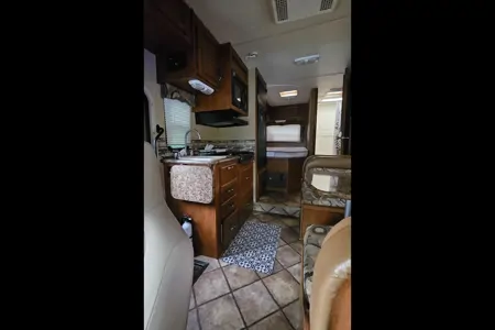 Thor Motor Coach Four Winds Classe C _ 2015