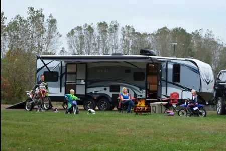 Patrick's Forest River Hyperlite XLR Toy Hauler