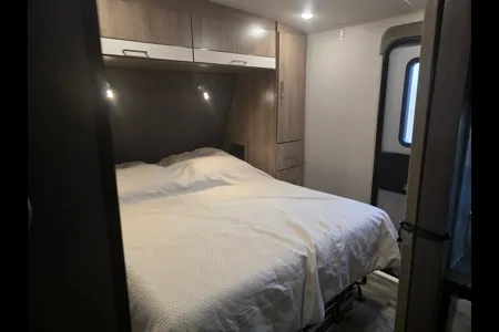 The luxurious Grand Design Imagine 2800 BH Travel Trailer