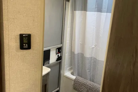 Forest River Wildwood 240bhxl Travel Trailer