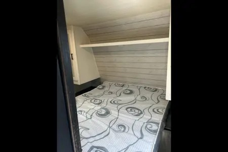 David's Keystone Hideout Travel Trailer 4 bunks