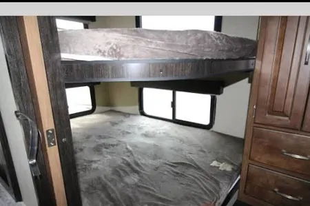 Milan & Jen’s Grand Design Reflection 28BH Fifth Wheel