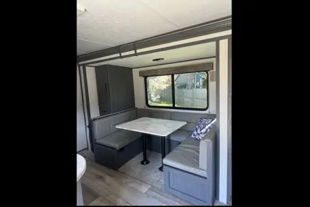 Island time bunkhouse