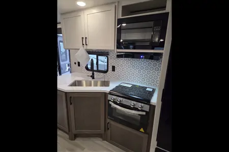 *Brand New* 2025 Open Range Conventional 26BHS *bunk beds*