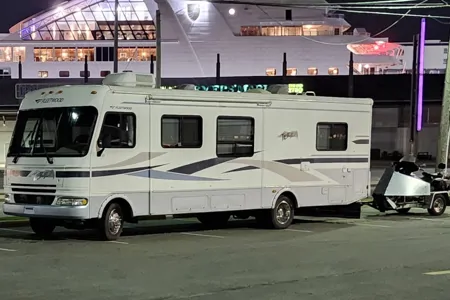 Denis's Fleetwood Terra Class A