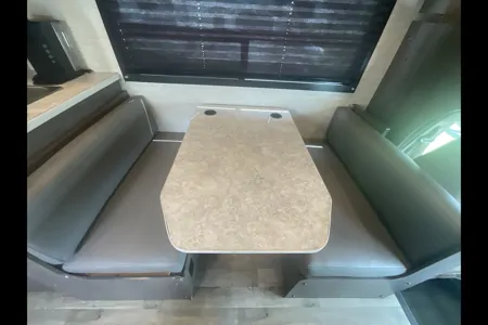 ERIC's 2022 Jayco Redhawk 27N SE Class C