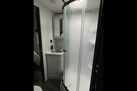 2021 Keystone Bullet 330BHS - Luxury Camping