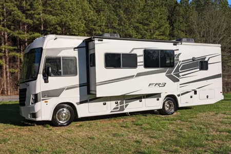 Tammy's Forest River FR3 Class A