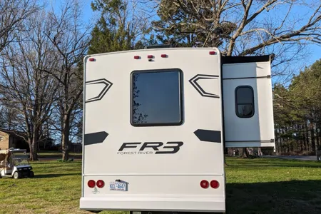 Tammy's Forest River FR3 Class A