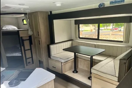 Family Fun Cozy Camper
