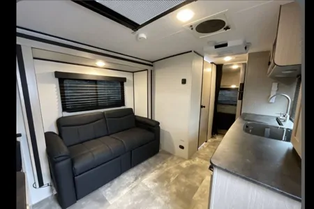 John's Coachmen Apex - Nano Travel Trailer