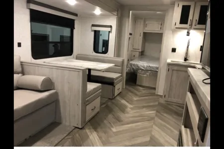 Forest River Della Terra 26