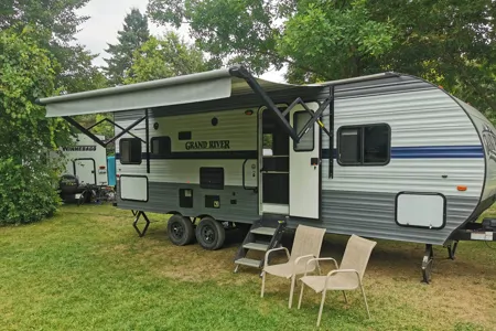 Shane's Grand River 24RLS Travel Trailer