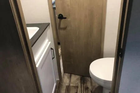 Custom Keystone 413 Raptor Fifth Wheel