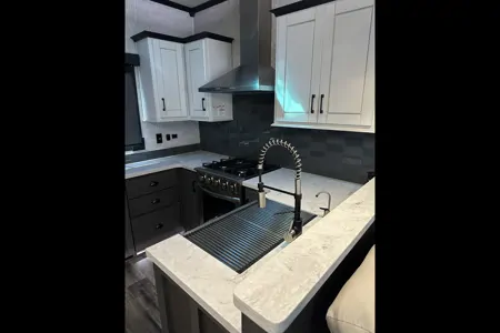 Andy's Crossroads 4001LK Fifth Wheel