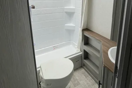 Matt & Sam’s Ibex 19BHEO Travel Trailer