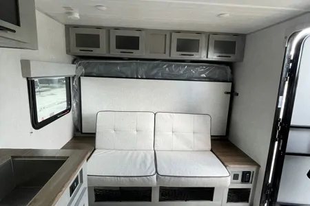 Matt & Sam’s Ibex 19BHEO Travel Trailer