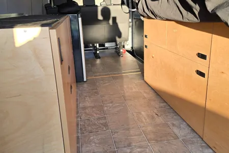 Leon's Mercedes-Benz Sprinter Class B