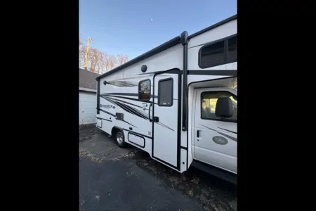 Forest River Sunseeker