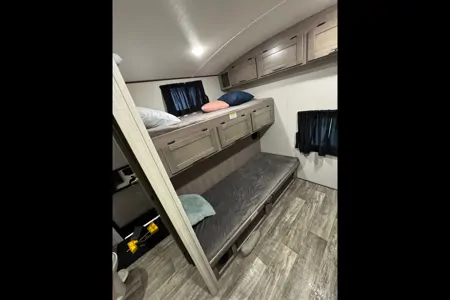 Sunset trail 331Bh Travel Trailer