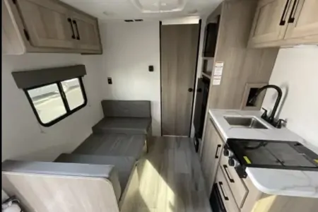 Alex's Coleman 17R Travel Trailer