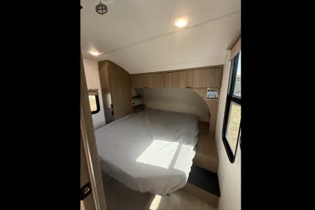 2026 Salem, Bunkhouse, Sleeps 8, $500 Deposit, Bed Linens included