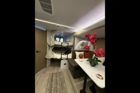 2026 Salem, Bunkhouse, Sleeps 8, $500 Deposit, Bed Linens included