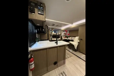 2026 Salem, Bunkhouse, Sleeps 8, $500 Deposit, Bed Linens included