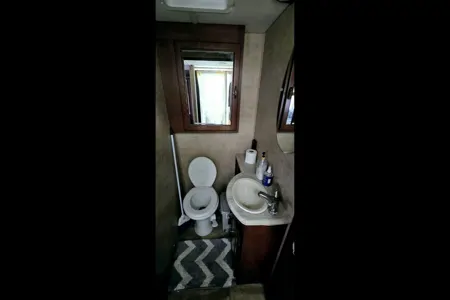 JOHNNY's Forest River Forrester Class C