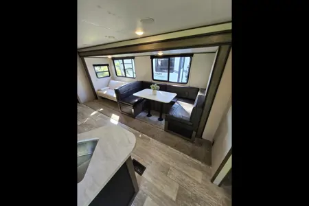 Connect Journey Rv´s - Your house on wheals